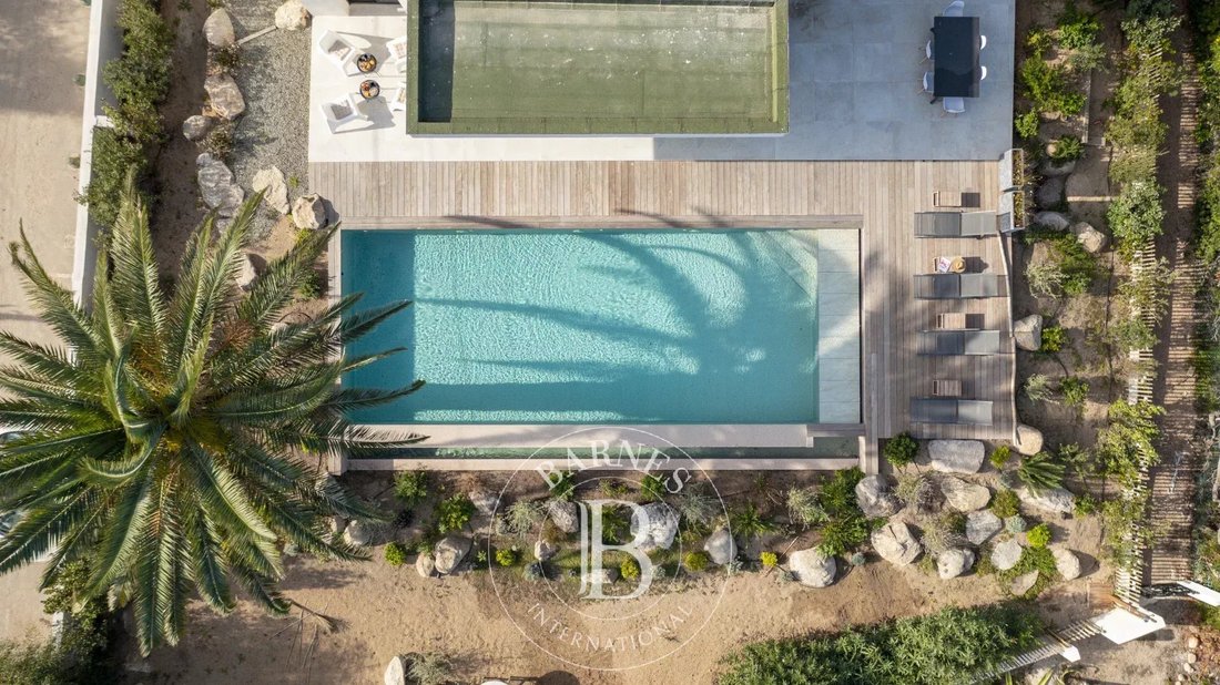 Villa in Lecci, Corsica, France 3 - 12953366