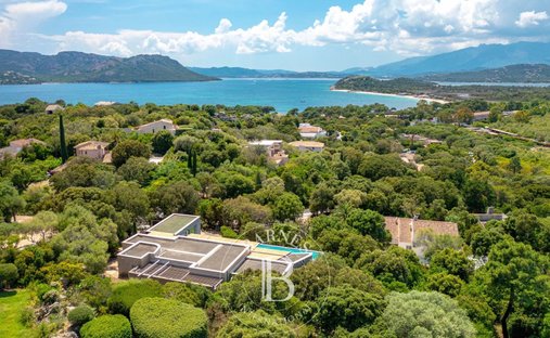 Villa in Lecci, Corsica, France 1