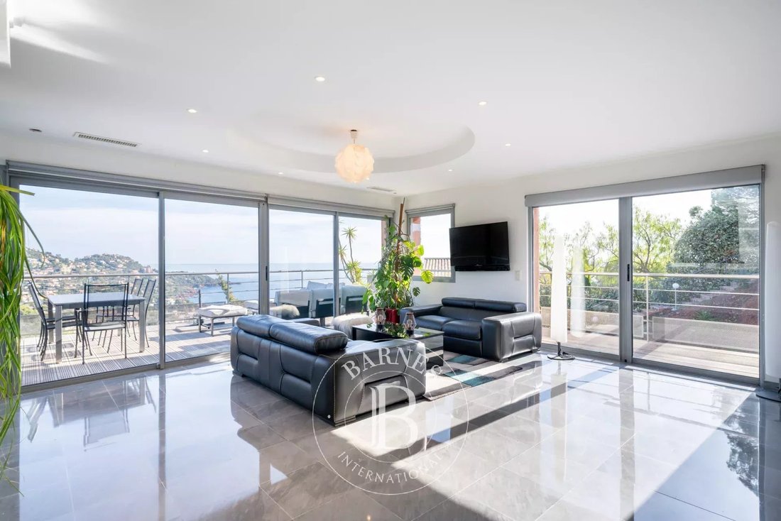 Villa in Théoule-sur-Mer, Provence-Alpes-Côte d'Azur, France 2 - 13782166