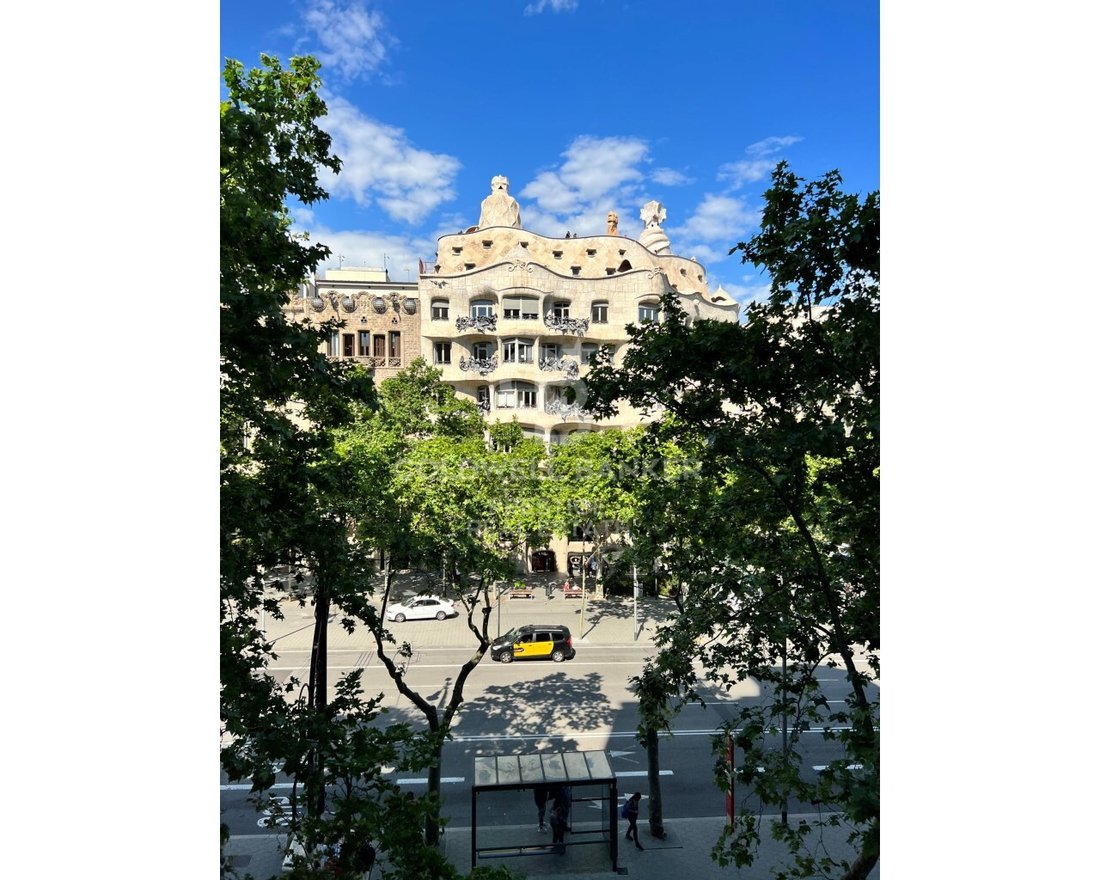 Apartment in Eixample, Barcelona, Spain 4 - 12046880
