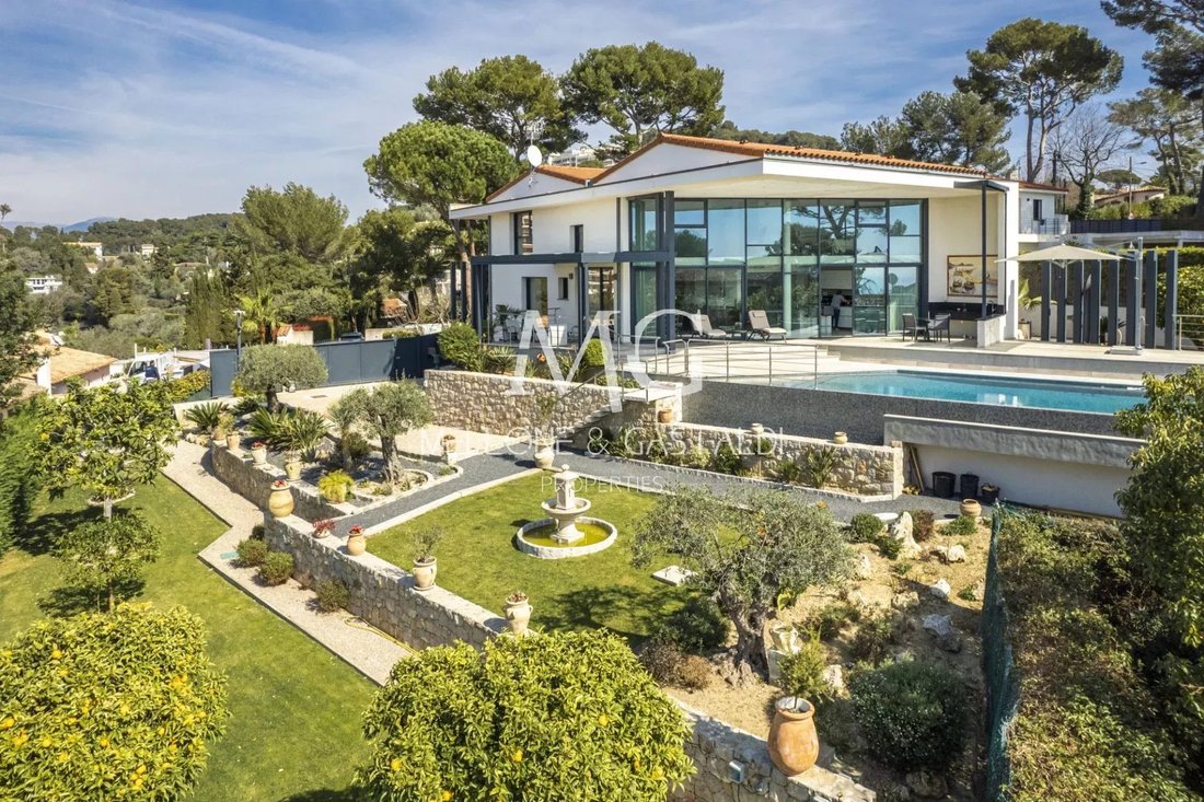 House in Blanchisserie, Le Cannet, France 1 - 13126017