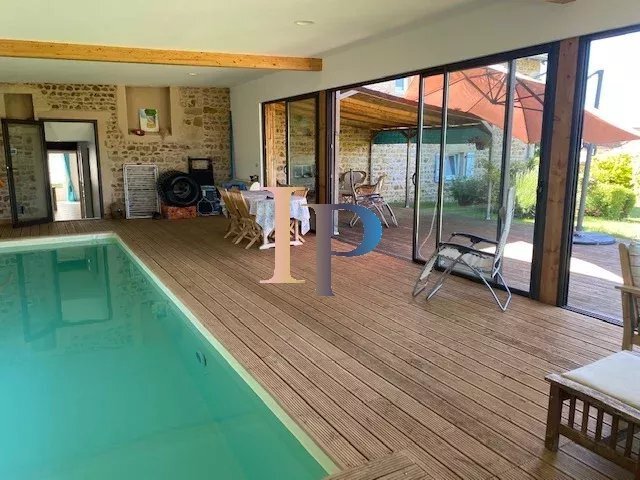 House in Saint-Christophe-en-Brionnais, Bourgogne – Franche-Comté, France 2 - 14531157