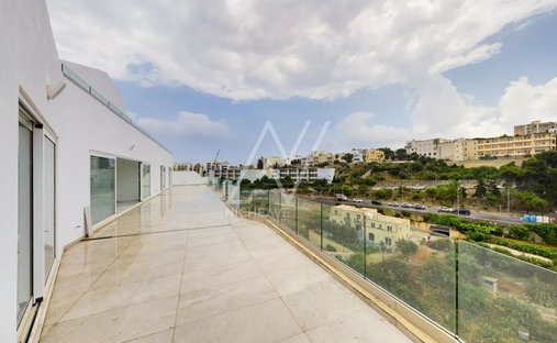 Attico a San Giuliano, Malta 1