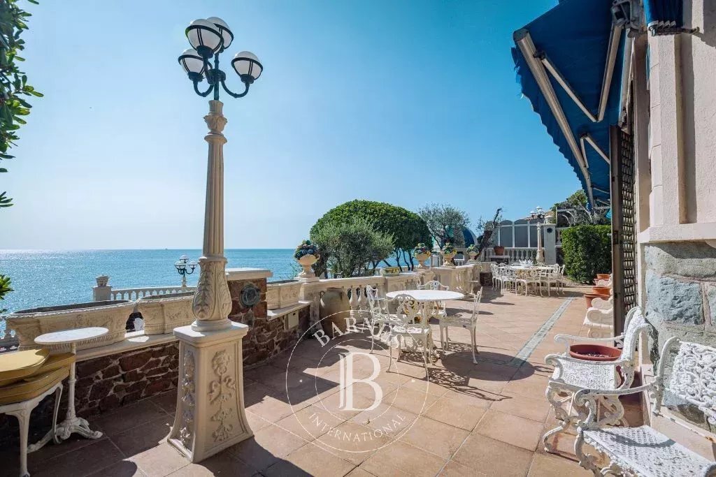 Villa in Le Dramont-Agay-Anthéor-Le Trayas, Saint-Raphaël, France 2 - 14152842