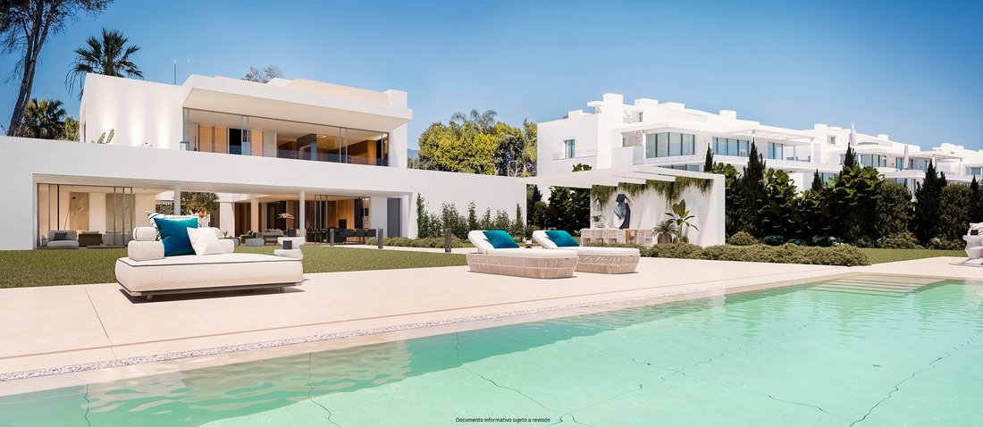 Villa in Estepona, Andalusia, Spain 2 - 14962511