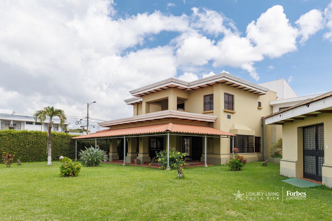 House in Cinco Esquinas, San José Province, Costa Rica 2 - 14962883