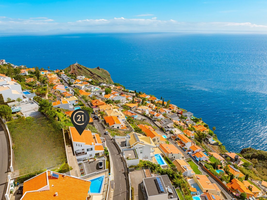 Villa in Reed, Madeira, Portugal 1 - 14962638