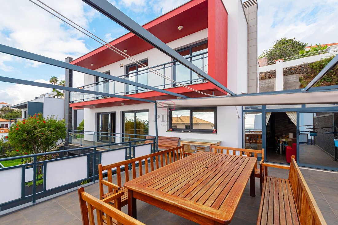 Villa in Machico, Autonome Region Madeira, Portugal 2 - 14962838