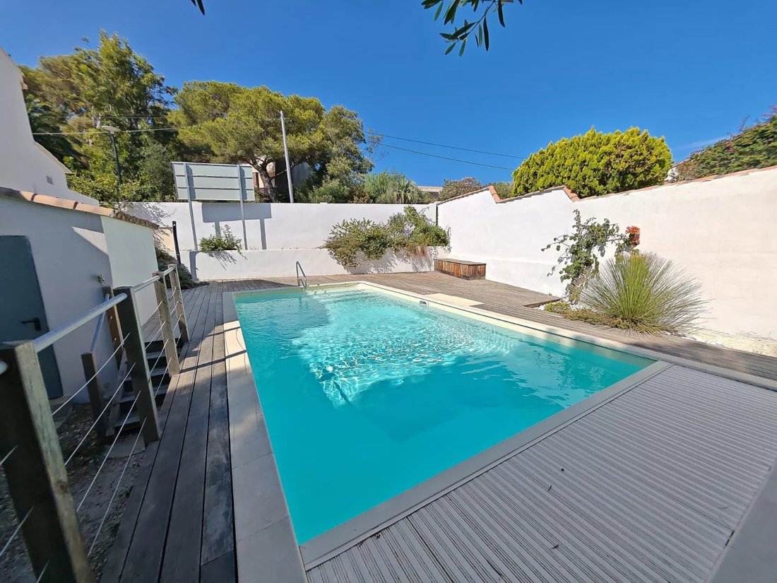 Villa in Les Issambres, Roquebrune-sur-Argens, France 5 - 14963038