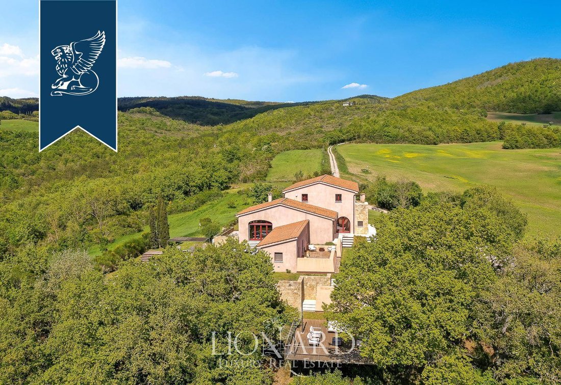 Villa in Sarteano, Tuscany, Italy 4 - 14964642