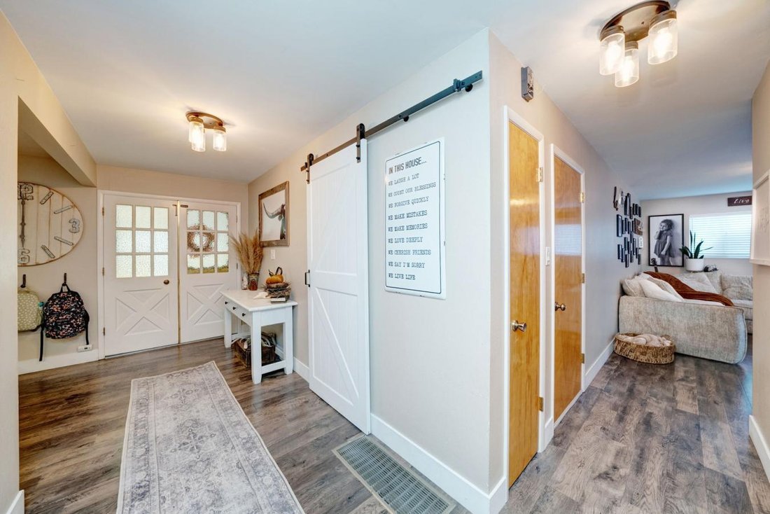 House in Reno, Nevada, United States 4 - 14955571