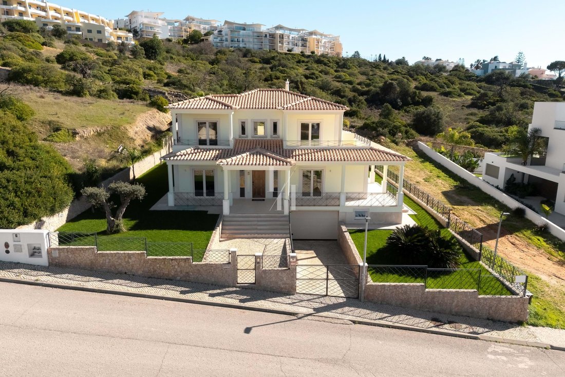 Villa in Olhos de Agua, Algarve, Portugal 4 - 14962828