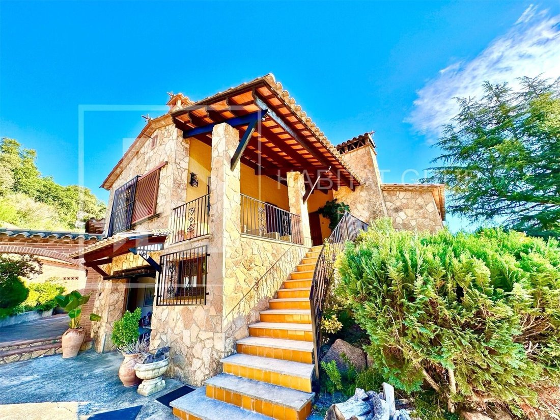 Chalet in Santa Cristina d'Aro, Catalonia, Spain 1 - 14964709