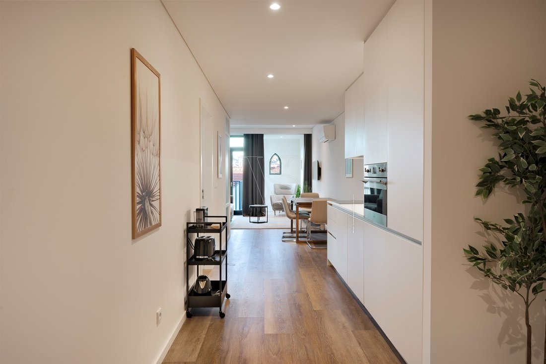 Apartment in Cedofeita, Santo Ildefonso, Se, Miragaia, Sao Nicolau e Vitoria, Porto District, Portugal 1 - 12120690