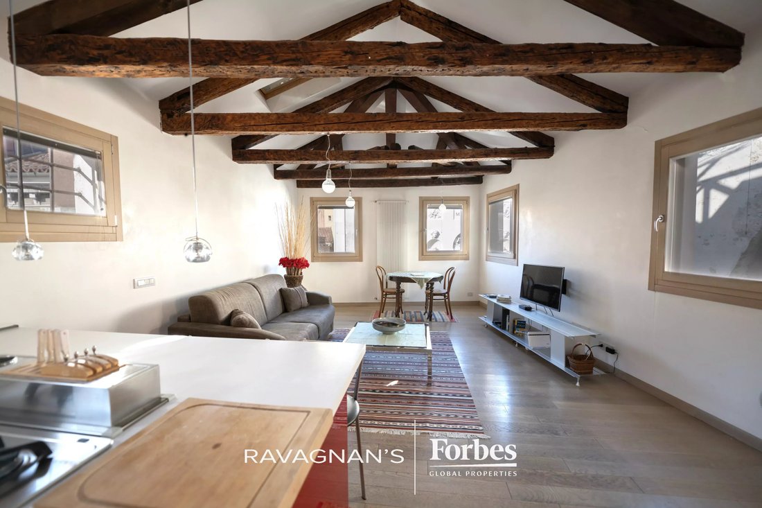 Apartment in Venice, Veneto, Italy 1 - 14964086