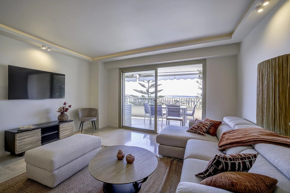 Apartment in La Californie, Cannes, France 3 - 14962936
