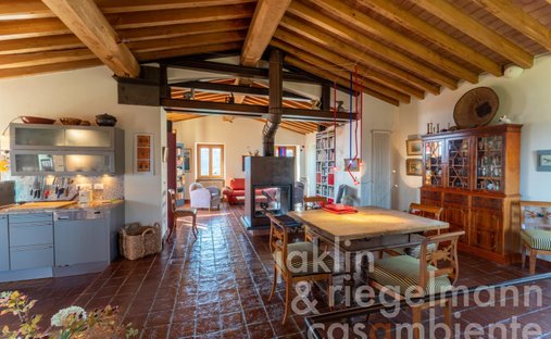 House in Colli - Vicci, La Spezia, Italy 1
