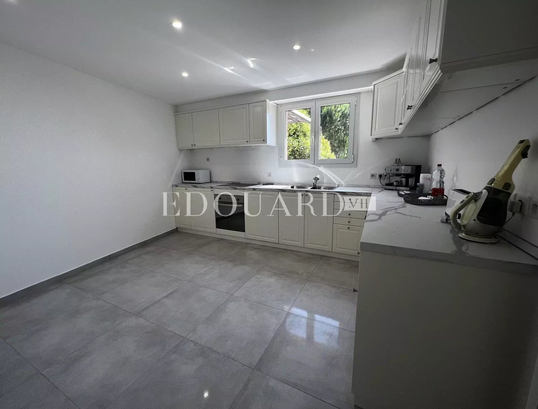 Apartment in Menton, Provence-Alpes-Côte d'Azur, France 3 - 12241568