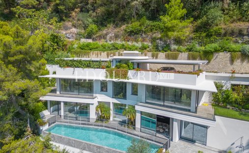 Villa in Dorf-Cros de Caste-Coupiere-Mont Gros, Roquebrune-Cap-Martin, Frankreich 1