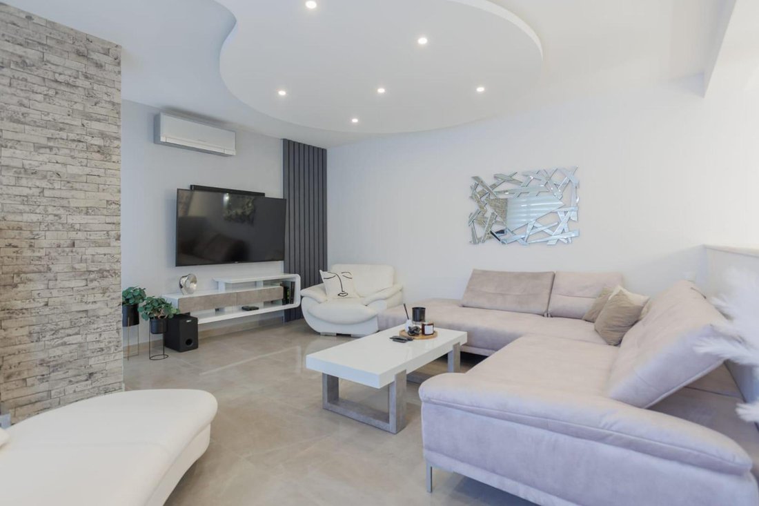 Apartment in Strozanac Donji, Split-Dalmatia County, Croatia 4 - 14964884