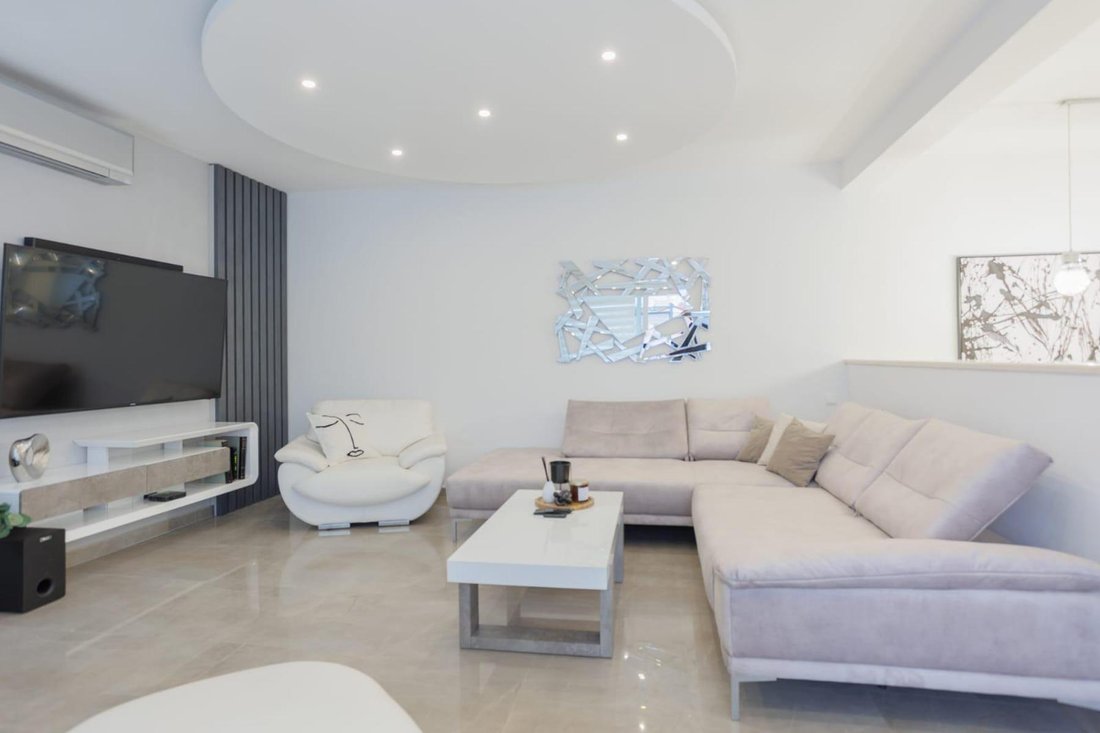 Apartment in Strozanac Donji, Split-Dalmatia County, Croatia 3 - 14964884