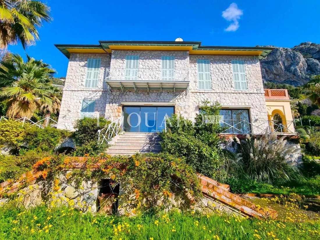 Estate in French Riviera, Provence-Alpes-Côte d'Azur, France 1 - 14624246