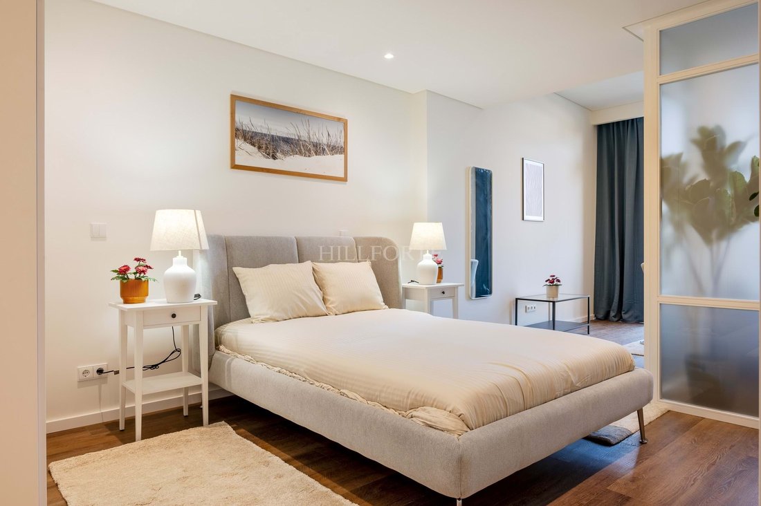 Apartment in Cedofeita, Santo Ildefonso, Se, Miragaia, Sao Nicolau e Vitoria, Porto District, Portugal 5 - 14445292