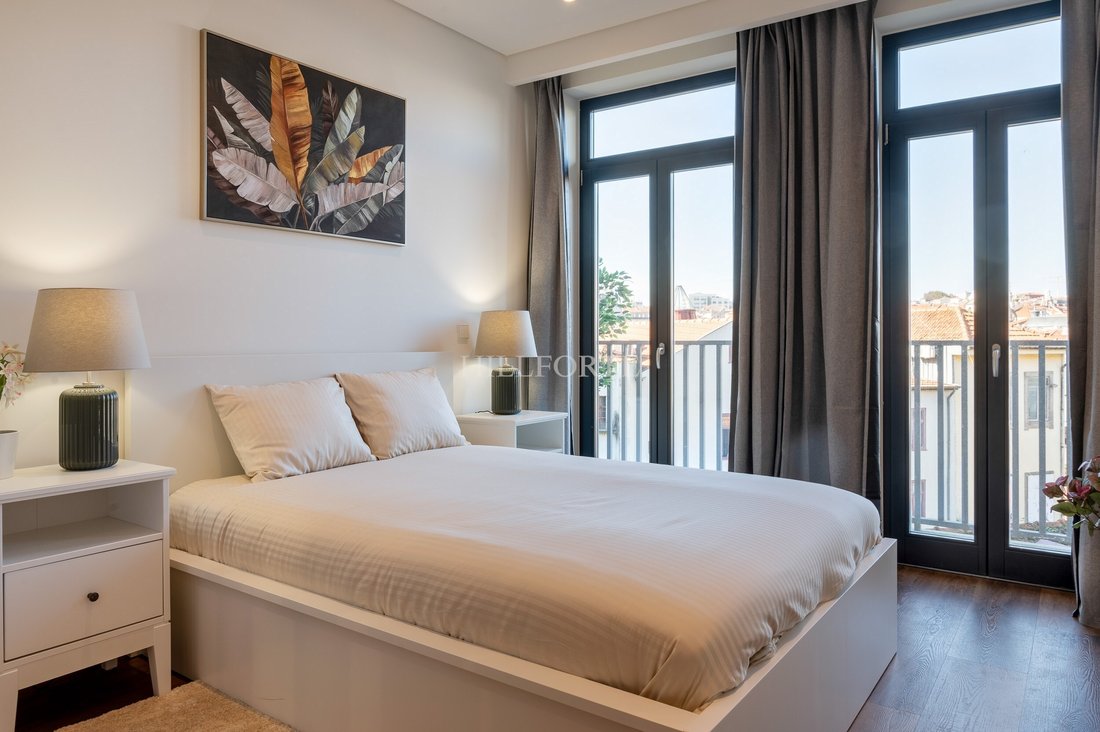 Apartment in Cedofeita, Santo Ildefonso, Se, Miragaia, Sao Nicolau e Vitoria, Porto District, Portugal 4 - 14445323