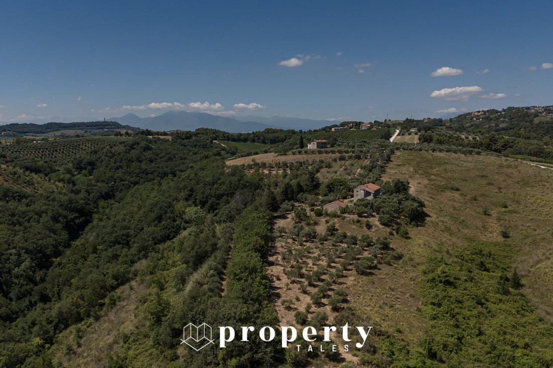 Country House in Ripatransone, Marche, Italy 3 - 14964904