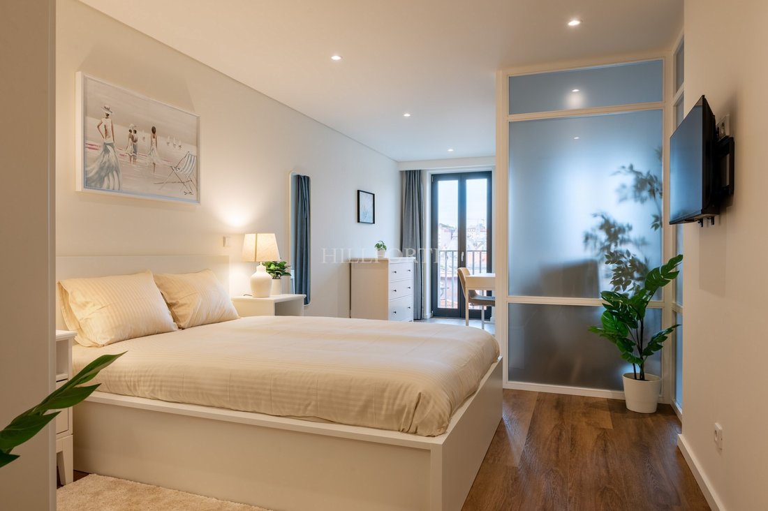 Apartment in Cedofeita, Santo Ildefonso, Se, Miragaia, Sao Nicolau e Vitoria, Porto District, Portugal 4 - 14445329