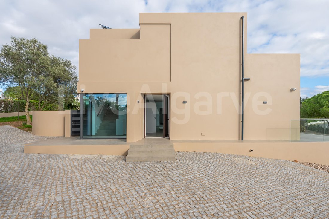 Villa in Lagoa e Carvoeiro, Algarve, Portugal 4 - 14966073