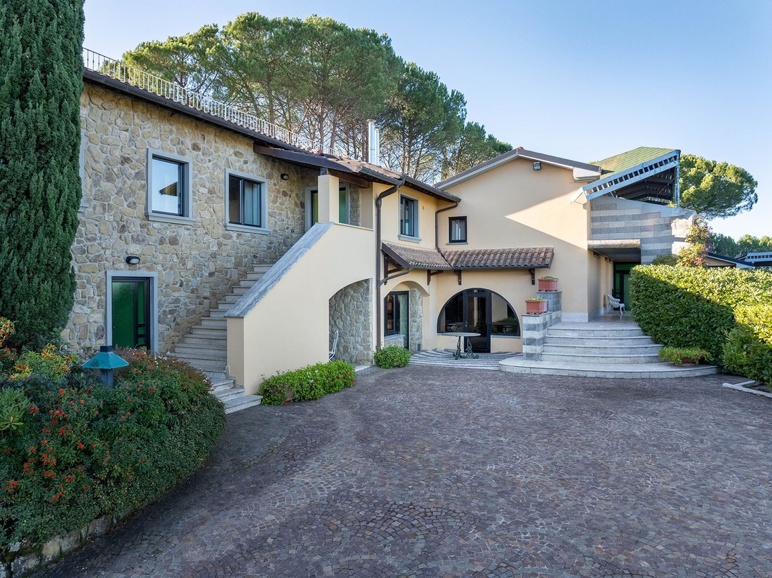 Villa in Center, Arezzo, Tuscany 5 - 14966167