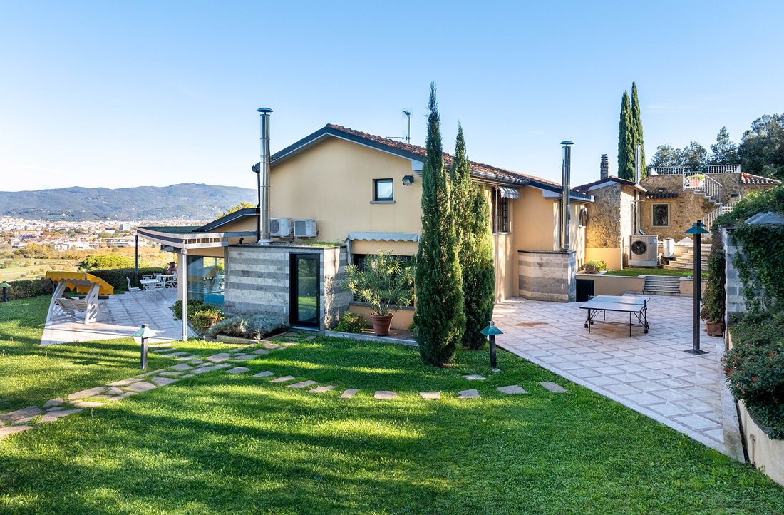 Villa in Center, Arezzo, Tuscany 4 - 14966167