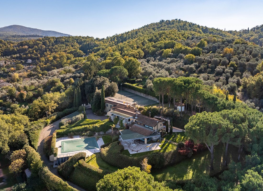 Villa in Center, Arezzo, Tuscany 2 - 14966167