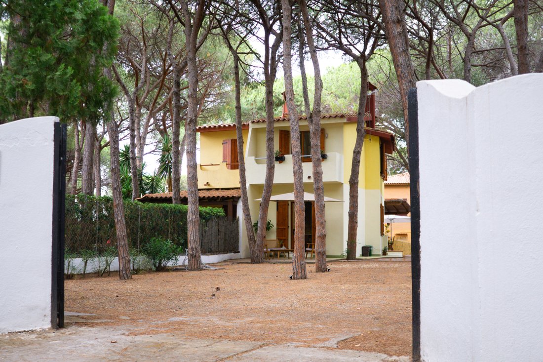 Villa in Pula, Sardinia, Italy 3 - 14968968
