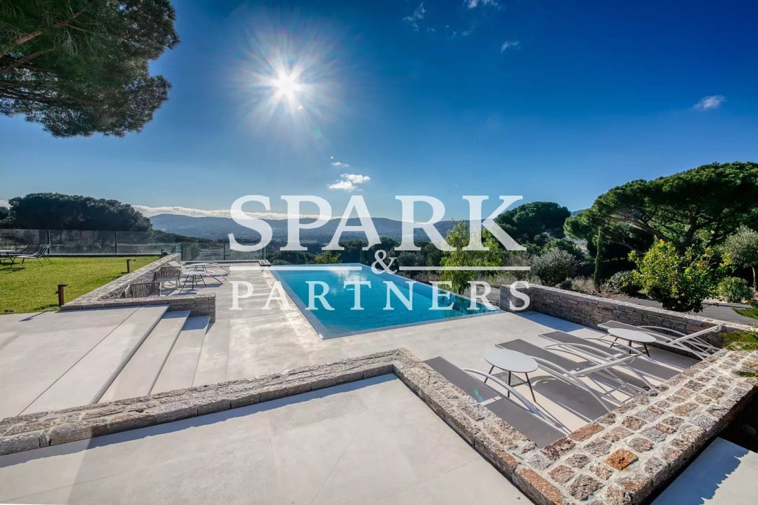 Villa in Ramatuelle, Provence-Alpes-Côte d'Azur, France 5 - 11487888