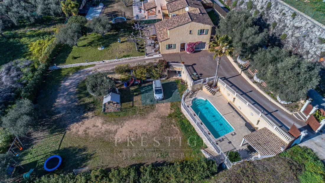 House in Val Fleuri-Montaleigne, Cagnes-sur-Mer, France 4 - 14966632