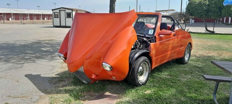 Cabriolet in Glendale, United States 1 - 14967152