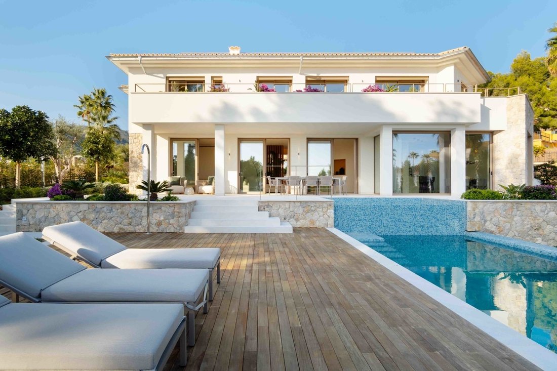 Villa in Portals Nous, Calvia, Balearic Islands 1 - 14967228