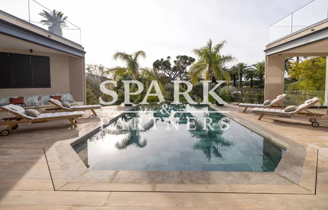 Villa in Nartelle-Noyer-Bellevue-bd des Sardinaux, Sainte-Maxime, France 5 - 13648792