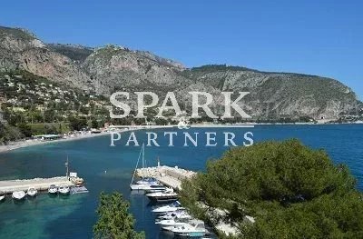 Villa à Èze, Provence-Alpes-Côte d'Azur, France 2 - 14967781
