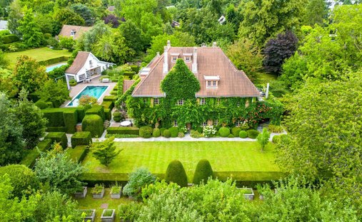 House in Uccle, Brussels, Belgium 1