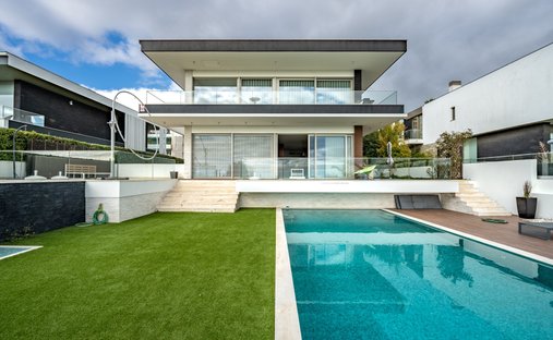 House in Oeiras e Sao Juliao da Barra, Paco de Arcos e Caxias, Lisbon, Portugal 1