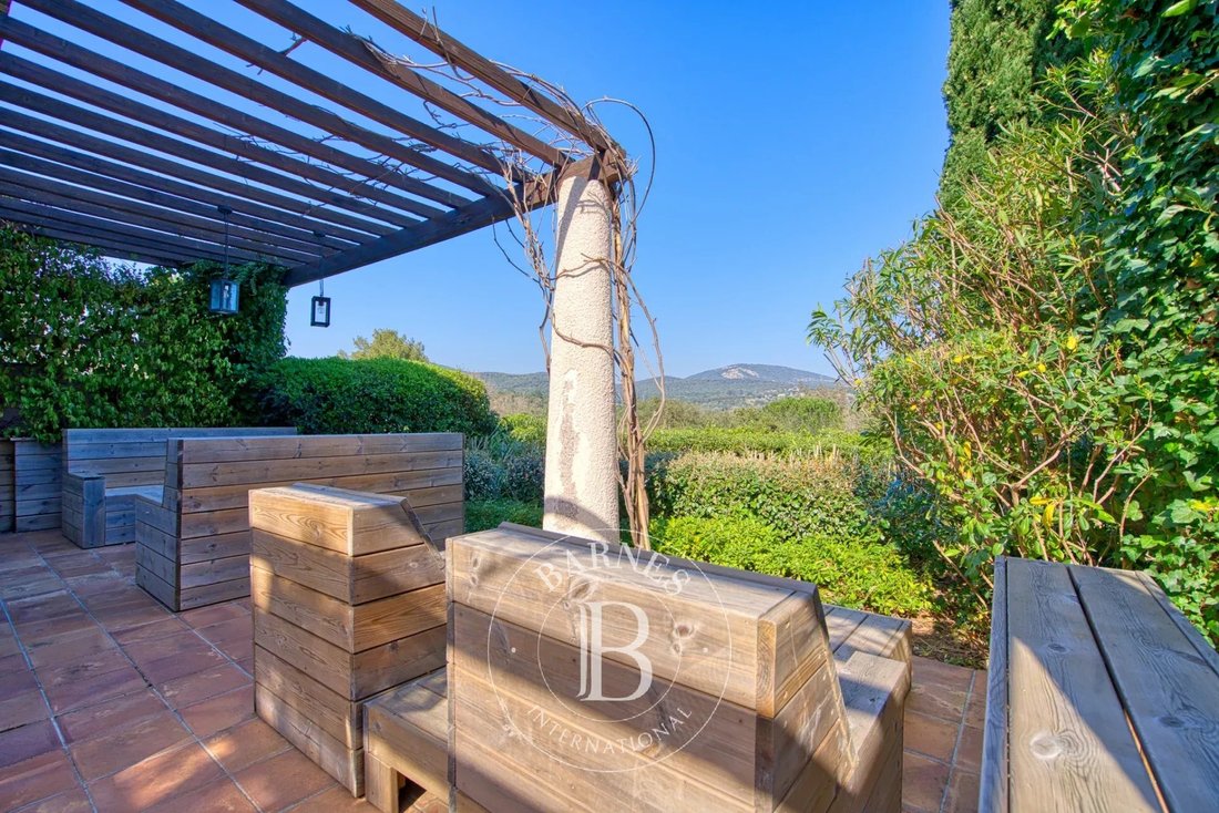 Casa a Grimaud, Provenza-Alpi-Costa Azzurra, Francia 3 - 14966750