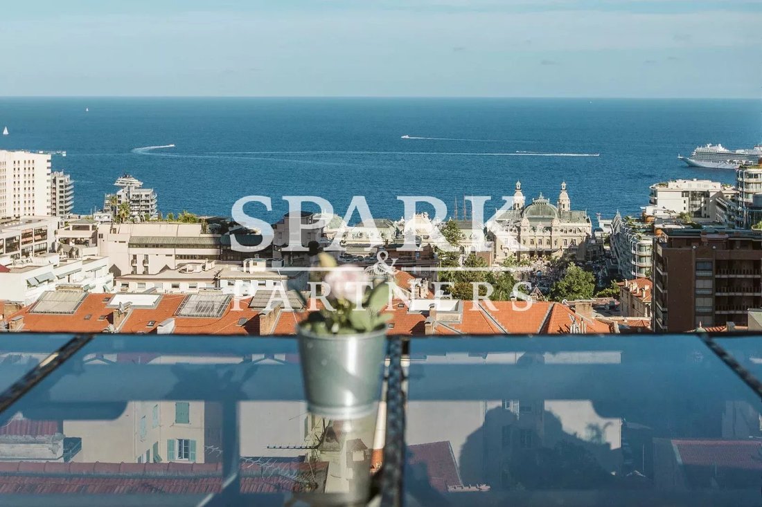 Appartamento a Costa Azzurra, Provenza-Alpi-Costa Azzurra, Francia 1 - 14967811