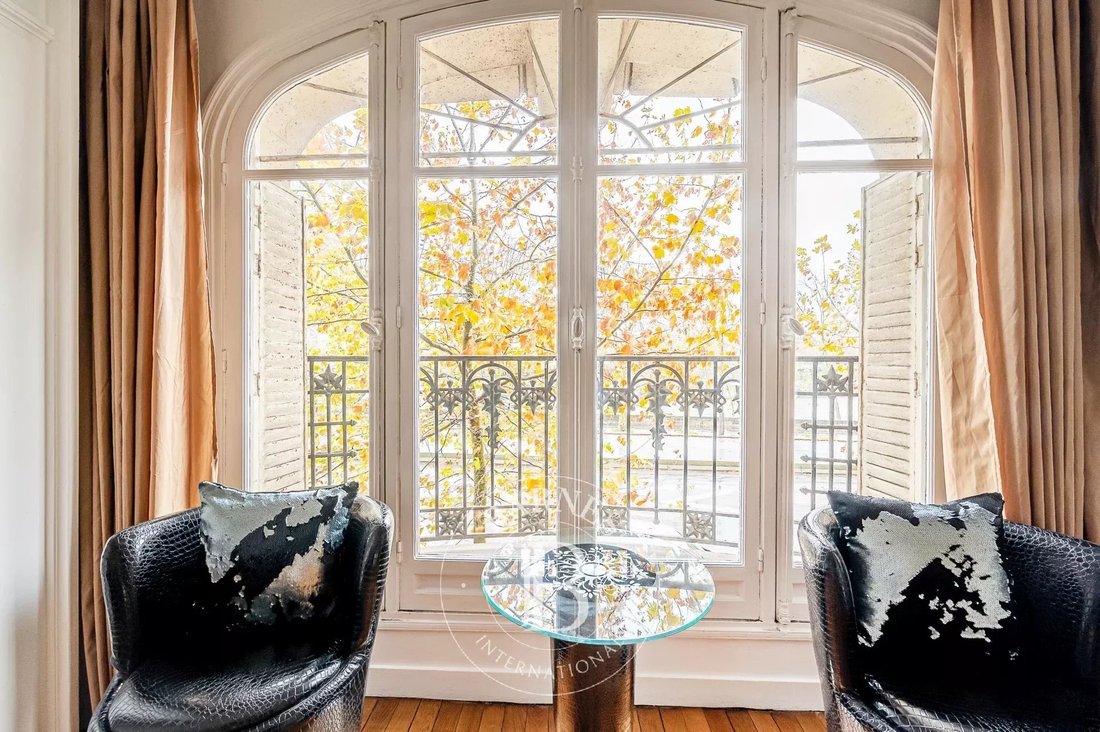 Apartment in Seine et Berges, Paris 1er Arrondissement, Paris 4 - 14966728