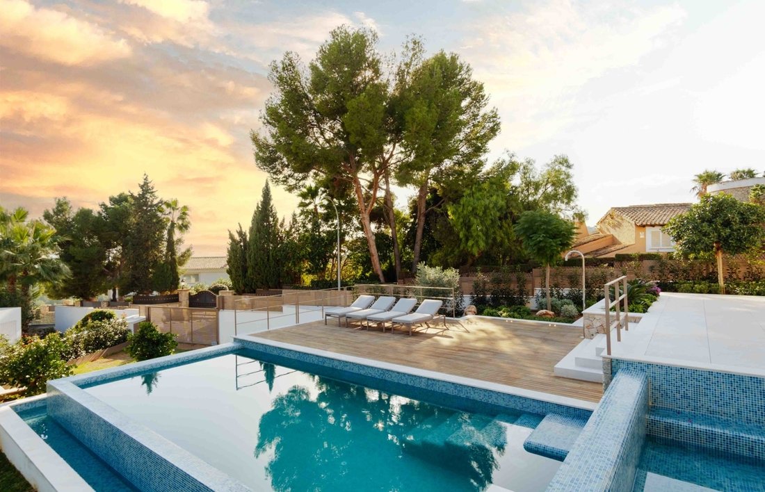 Villa in Portals Nous, Calvia, Balearic Islands 2 - 14967228