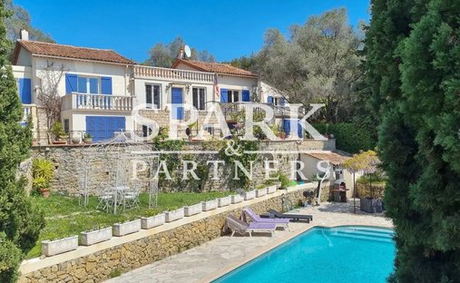 Villa in Le Cannet, Provence-Alpes-Côte d'Azur, France 1