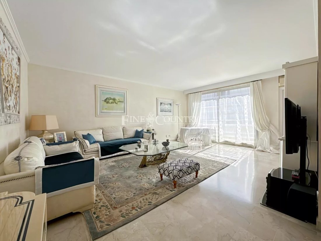 Apartment in Cannes, Provence-Alpes-Côte d'Azur, France 1 - 14966622