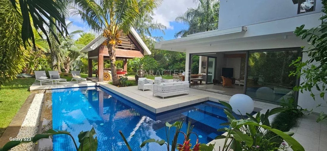 Villa in Grand Baie, Rivière du Rempart District, Mauritius 1 - 14966976